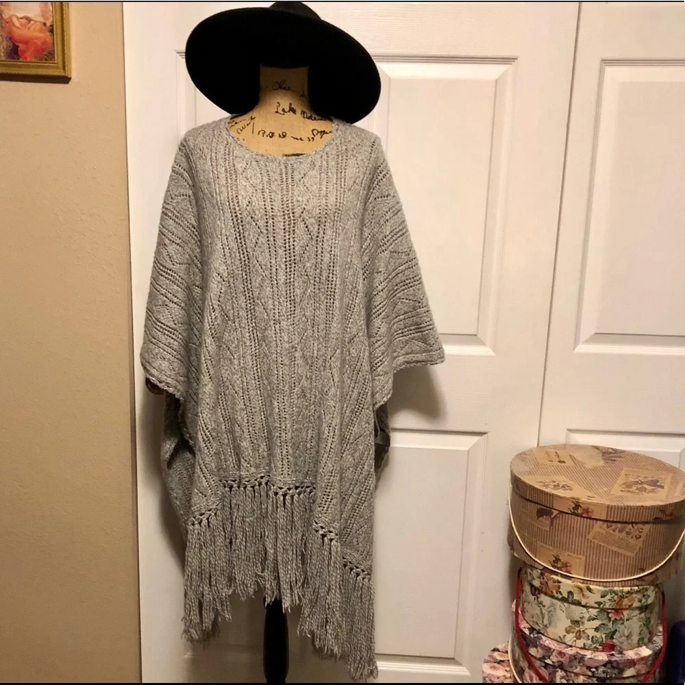 🌵ARNHEM🌵100% LAMBSWOOL PONCHO